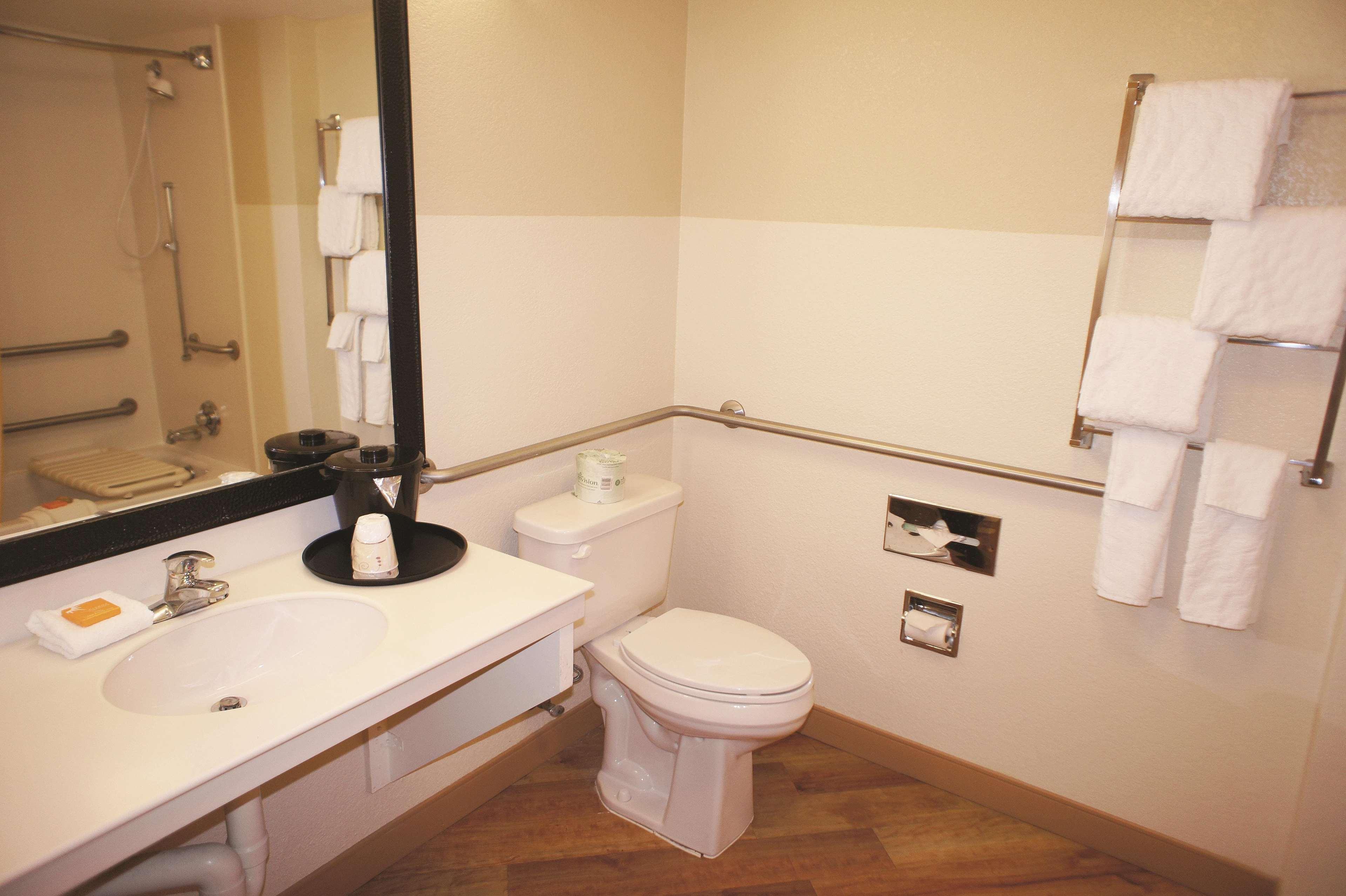 La Quinta By Wyndham Raleigh Cary Hotel Kültér fotó