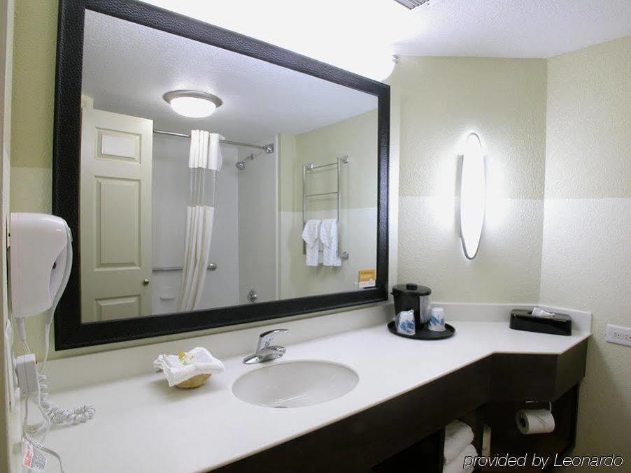 La Quinta By Wyndham Raleigh Cary Hotel Kültér fotó